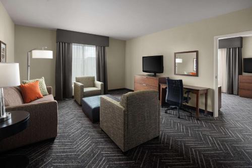 Springfield Hotel | Homewood Suites Springfield