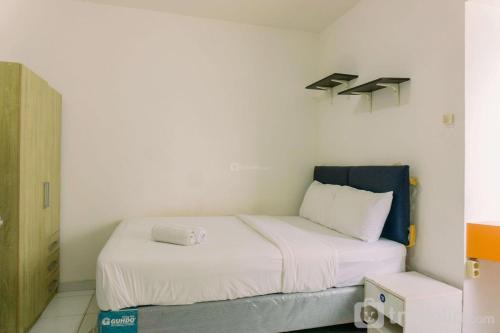 Tangerang Apartment | Homey and Tidy Studio Room Aeropolis Apartment By Travelio