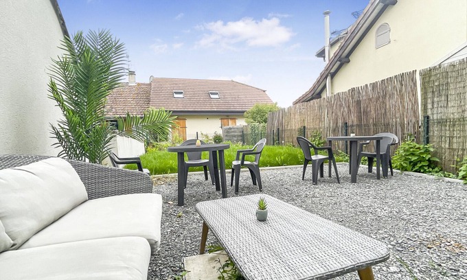 Viry Apartment | HOMEY ZEN - Cute Studio/Near Vitam Parc