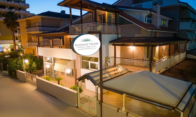 Alba Adriatica Apartment | Homiday - Residence Venere, Two-room apartment Interior 10
