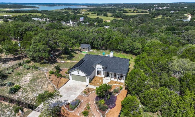 Fischer House | Honey's Lake House