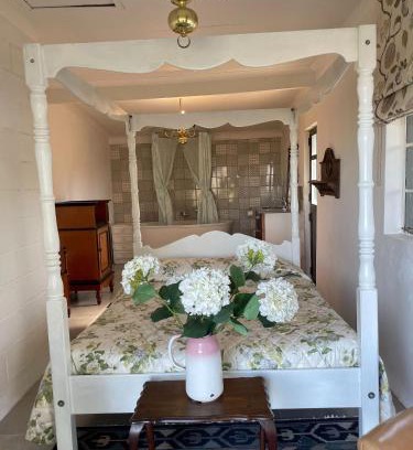 Grabouw House | Honeymoon Stay at The James Family Farm