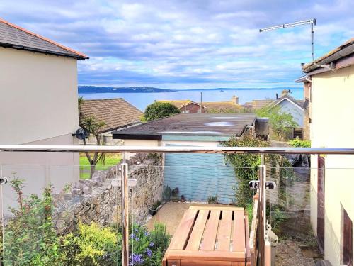 Brixham House | Honeysuckle Bay Cottage