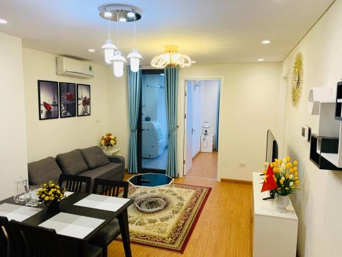 Dong Da Apartment | HongKong Tower-243A Đê La Thành