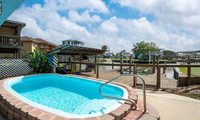 Rockport House | Hook, Wine & Sinker | Private Pool + Bay Access!