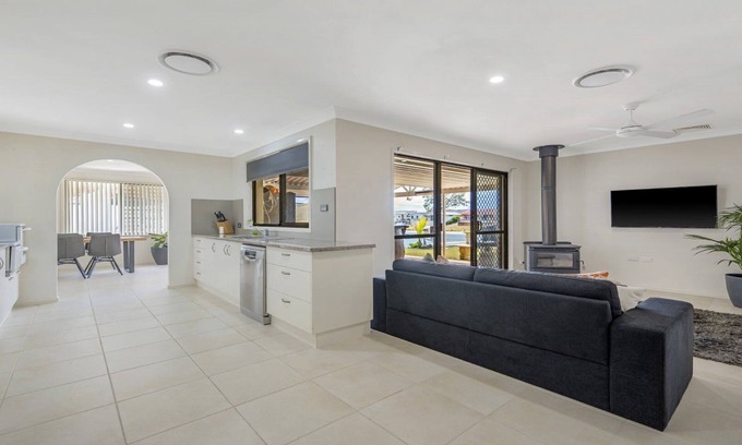 Port Macquarie House | HOOKED ON HIBBARD, TOP NOTCH