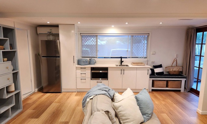 Gold Coast Apartment | Hope Island Views