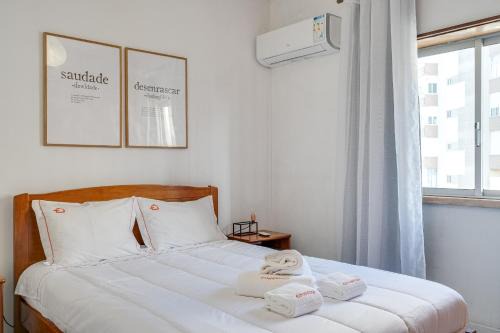 Cova da Piedade Apartment | Hopstays - Almada Saudade