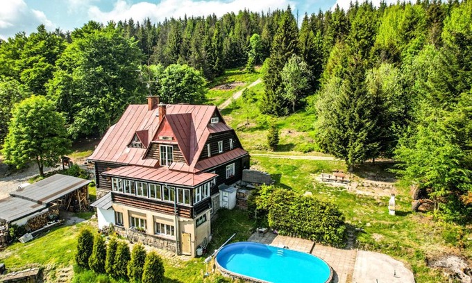 Bukovec Cabin | Horská Chata Gírová