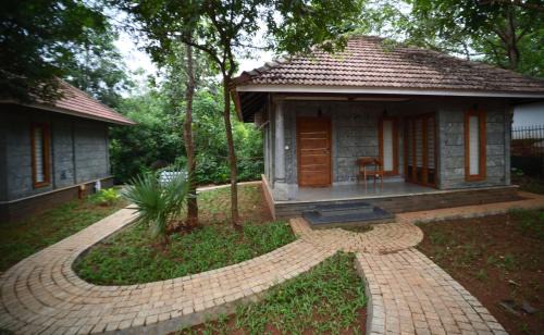 Cheruthuruthy Resort | Hortus Malabaricus Garden Resort