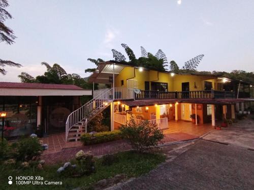 Manizales House | Hospedaje Campestre Providencia