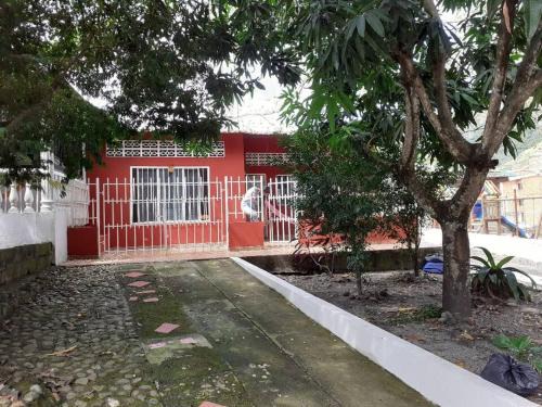 Honda House | Hospedaje casa completa Honda Tolima