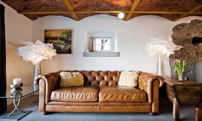 Bertsdorf Apartment | Hossies Hof - Luxus Ferienwohnung Alter Stall