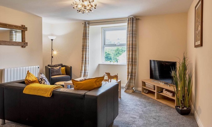 Eastgate Apartment | Host & Stay | Chapel Race - High Force