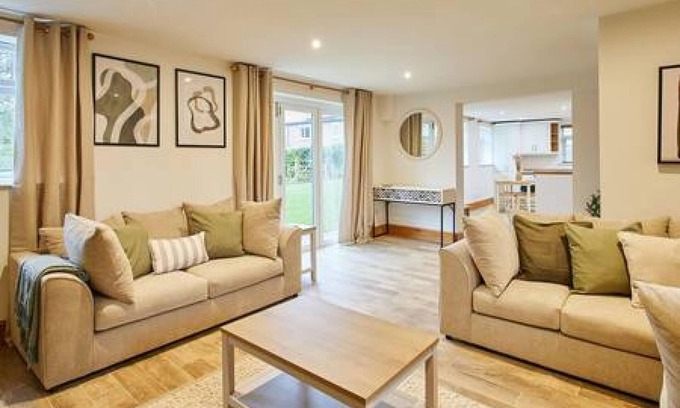 Alne House | Host Stay Fawcett Cottage