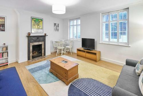 Montpelier Apartment | Host & Stay - Garden Flat