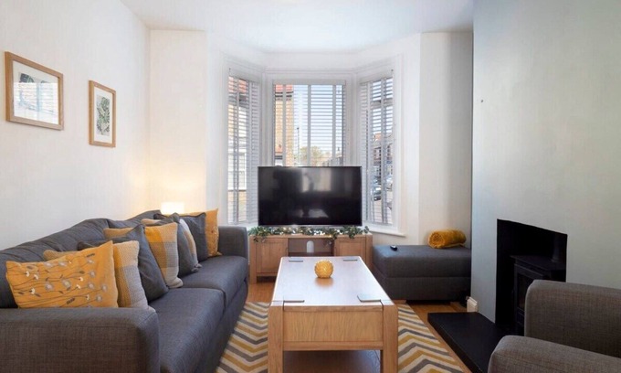 Ramsgate House | Host & Stay | Herbert Road