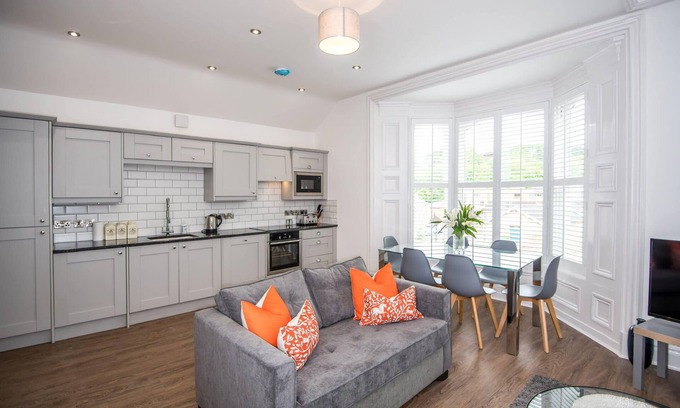 Durham Apartment | Host & Stay | The Fordham