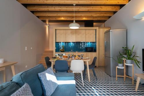 Sao Pedro da Afurada House | Host Wise - Stylish Luxurious House - River View