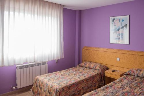 Cendea de Olza House | HOSTAL DON JAVIER