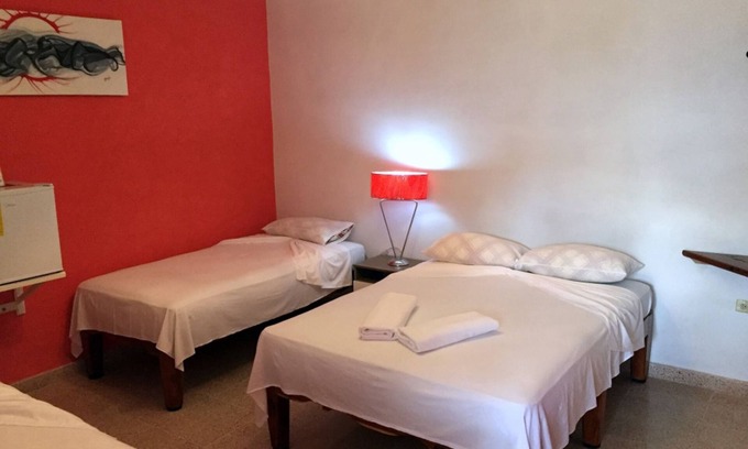 Municipality of Cienaga de Zapata House | Hostal Don Pepe