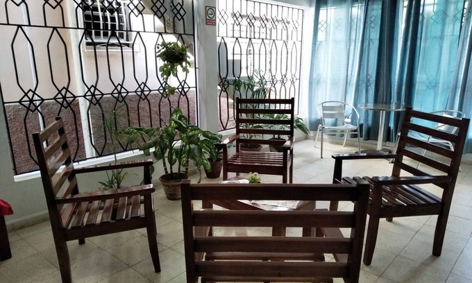 Las Tunas House | Hostal La Aurora LAS TUNAS