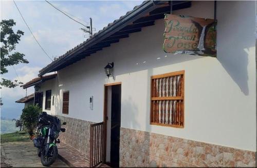 Guadalupe House | hostal posada san jose
