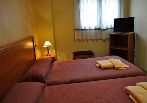 Renedo de Esgueva House | Hostal Puerta del Valle