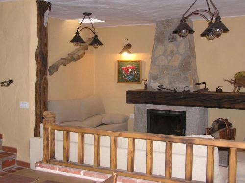 San Martin del Pimpollar House | Hostal Rural Las Cuatro Calles