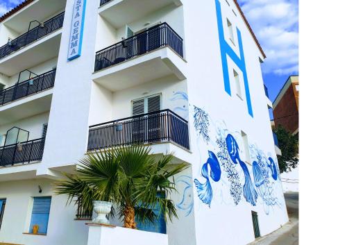 Sant Andreu de Llavaneres House | Hostal Santa Gemma