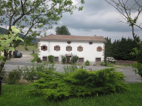 Baztan House | Hostal Venta San Blas