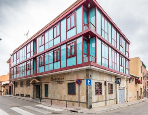 Barajas House | Hostal Viky