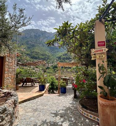Deia House | Hostal Villa Verde-Adults Only