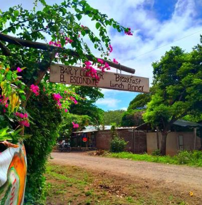 Santa Cruz Bed & Breakfast | Hostal Y Restaurante El Escondite