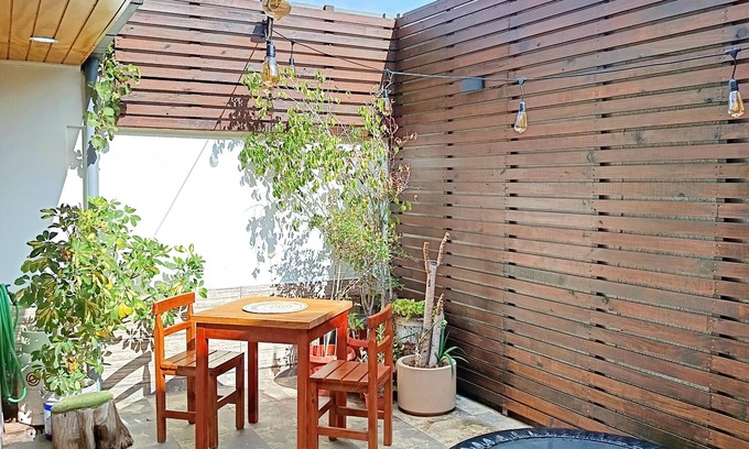 Pudahuel Hostel | Hostel Rogiel Airport Transfer