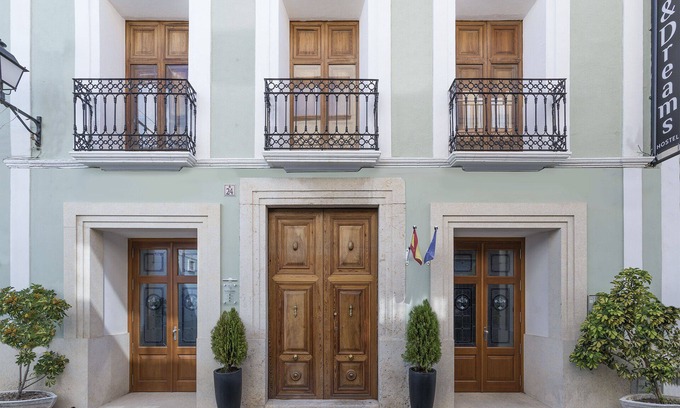 Calpe City Center Hotel | Hostel SEA&DREAMS Calpe