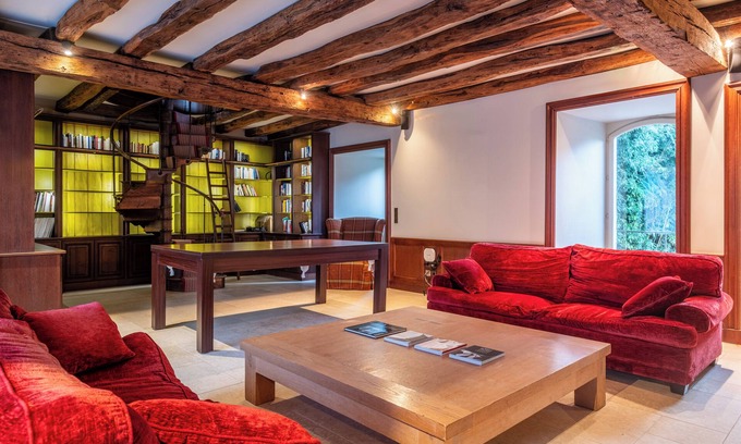 Beaugency Hotel | Hostellerie de l'Écu de Bretagne