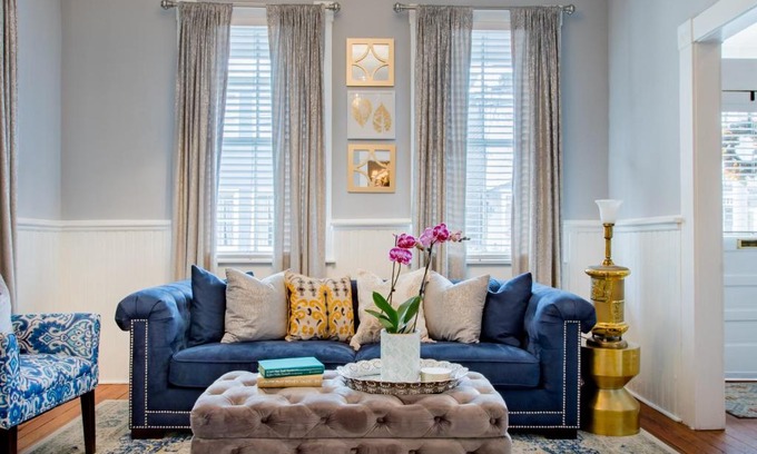 Beach Institute House | Hostess Nest - Historic Savannah