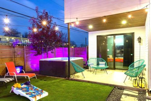 East Cesar Chavez House | Hot Tub Club - Rainey Street - 6 min walk