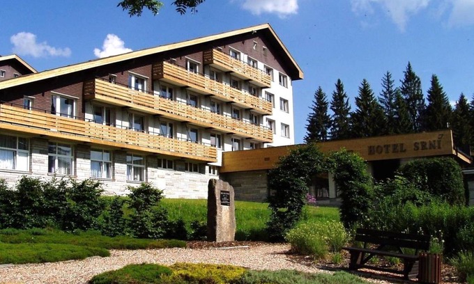 Srni Hotel | Hotel ∙ 3 guests