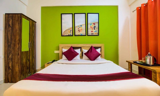 Phase 1 Hotel | Hotel ∙ 3 guests