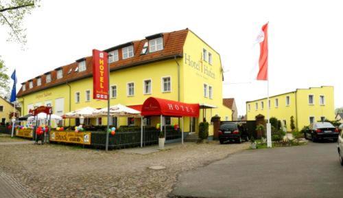 Grossziethen Hotel | Hotel 4 Hufen