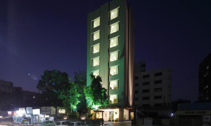 Ahmedabad City Centre Hotel | Hotel 440, A Serene Stay