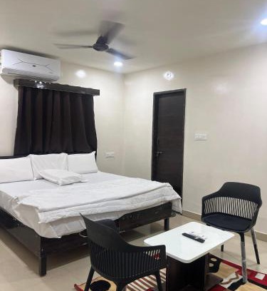 Kondapur House | Hotel Abhimanyu Villa