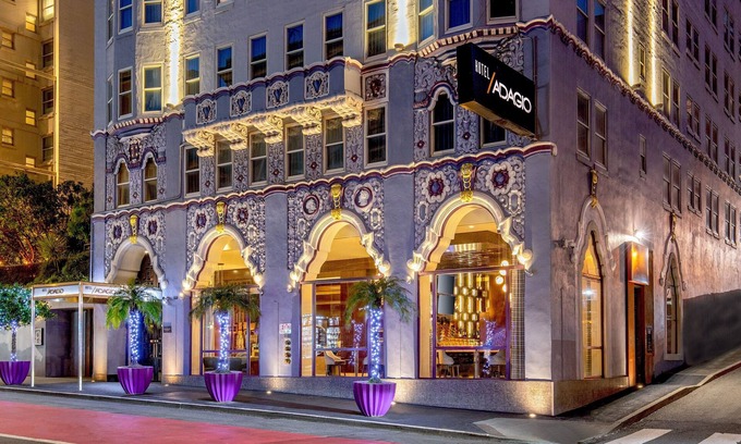 Theater District Hotel | Hotel Adagio, Autograph Collection
