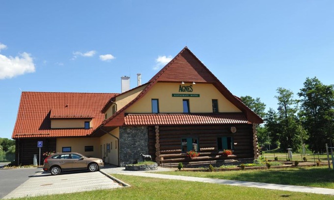 Bohdanec Hotel | Hotel Agnes