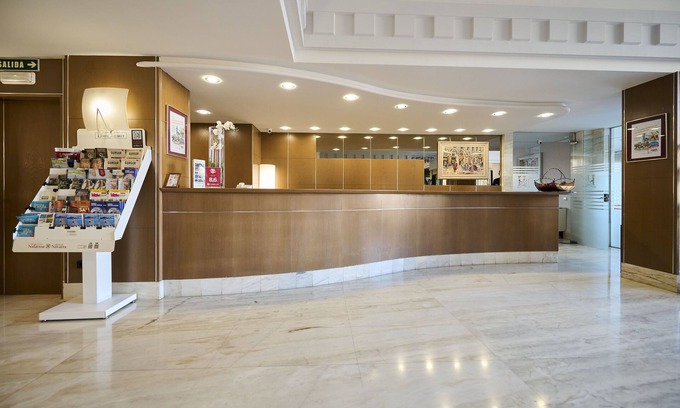 Ermitagana Hotel | Hotel Albret