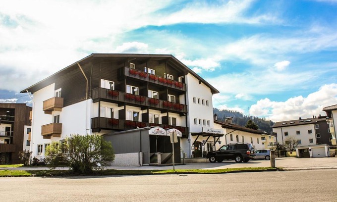 Wattens Hotel | Hotel Alpenland