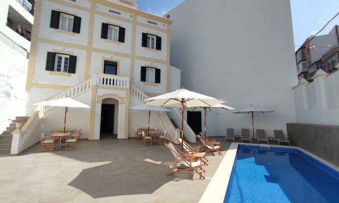 Alayor Hotel | Hotel Amano Maison Carrée