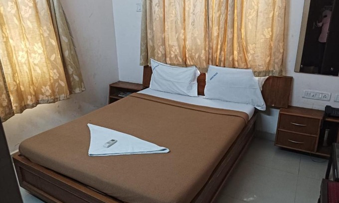 Triplicane Hotel | Hotel Ambika Palace